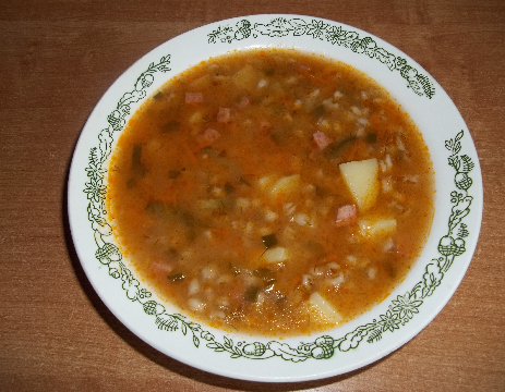 Суп рассольник с колбасой